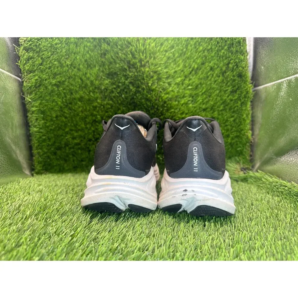Hoka One One hoka one
